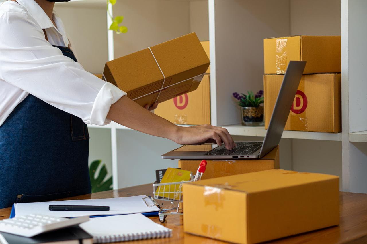 Saiba como usar os atributos de produtos para aumentar a conversão e a fidelização dos seus clientes